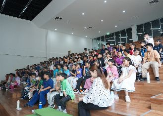 imageGallery