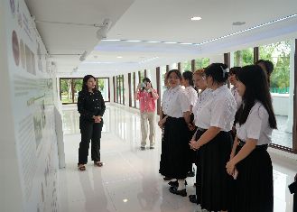 imageGallery