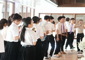 imageGallery