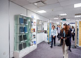 imageGallery