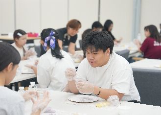 imageGallery