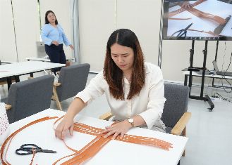 imageGallery
