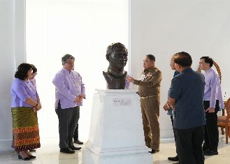 imageGallery