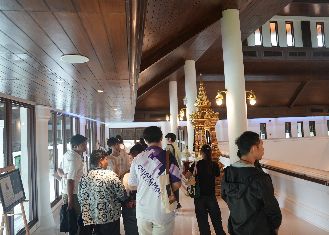 imageGallery