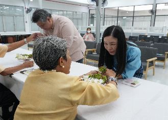 imageGallery