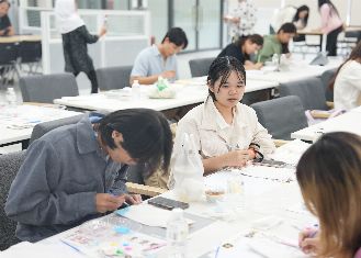 imageGallery