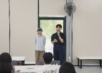 imageGallery