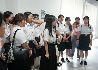 imageGallery