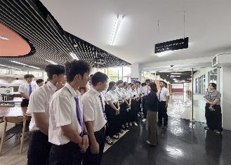 imageGallery