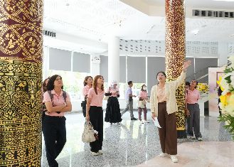 imageGallery