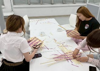 imageGallery